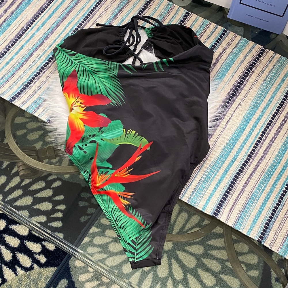 Frederick's of Hollywood Cabarita tropical cut out one piece swim suit size med - Picture 4 of 6